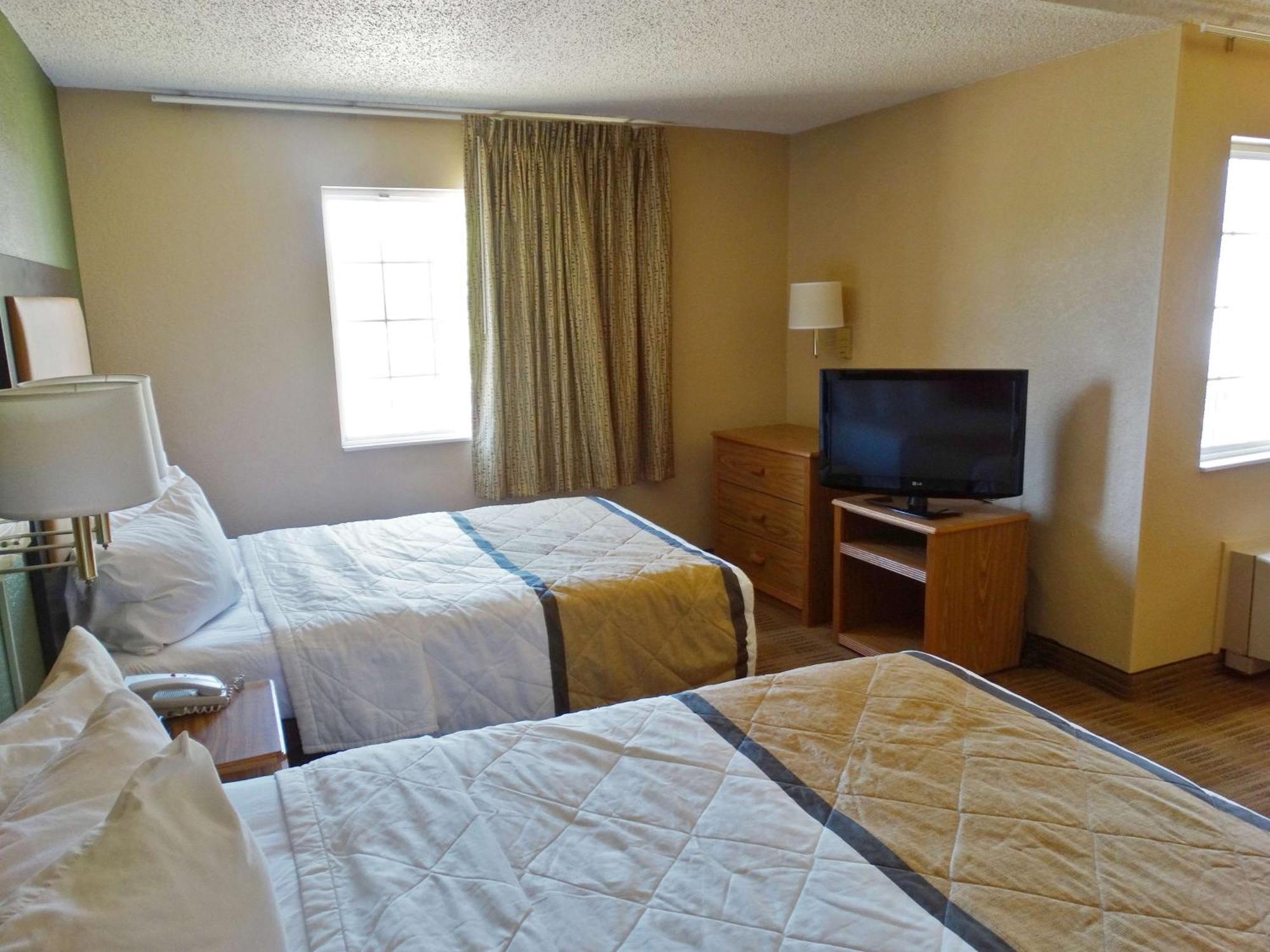Extended Stay America Select Suites - Providence - Airport Warwick Exterior photo