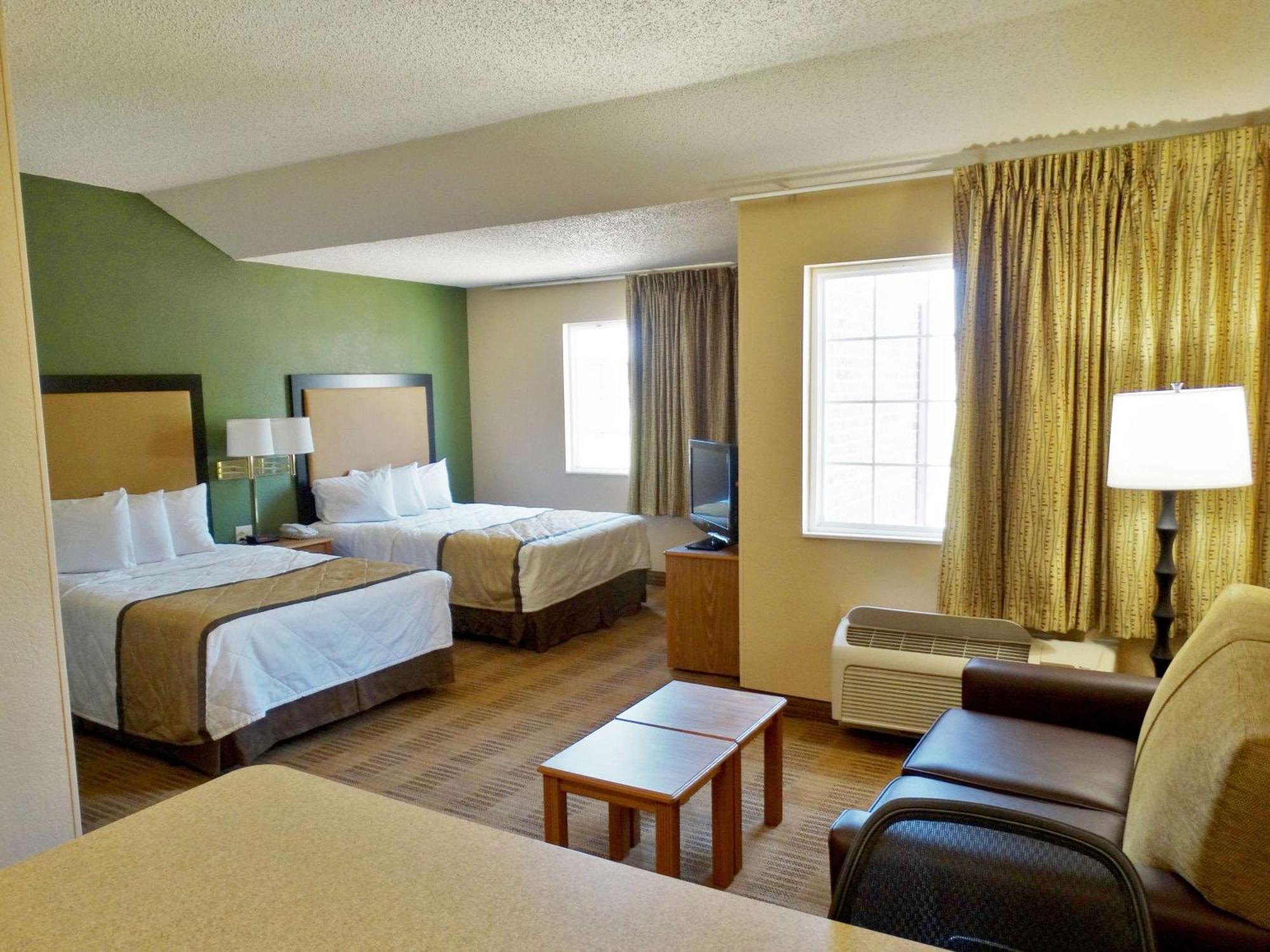 Extended Stay America Select Suites - Providence - Airport Warwick Exterior photo