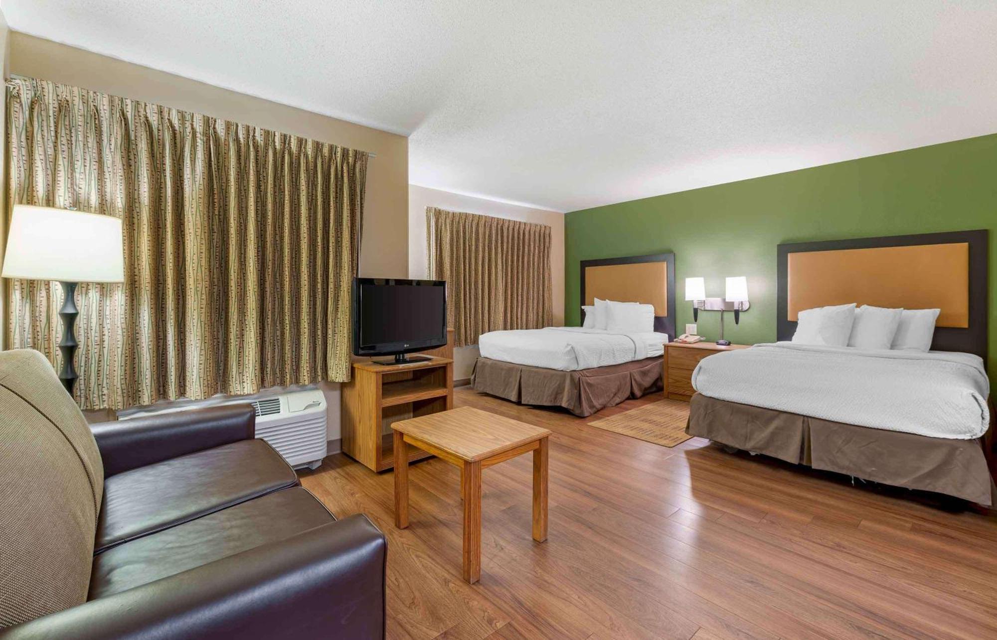 Extended Stay America Select Suites - Providence - Airport Warwick Exterior photo