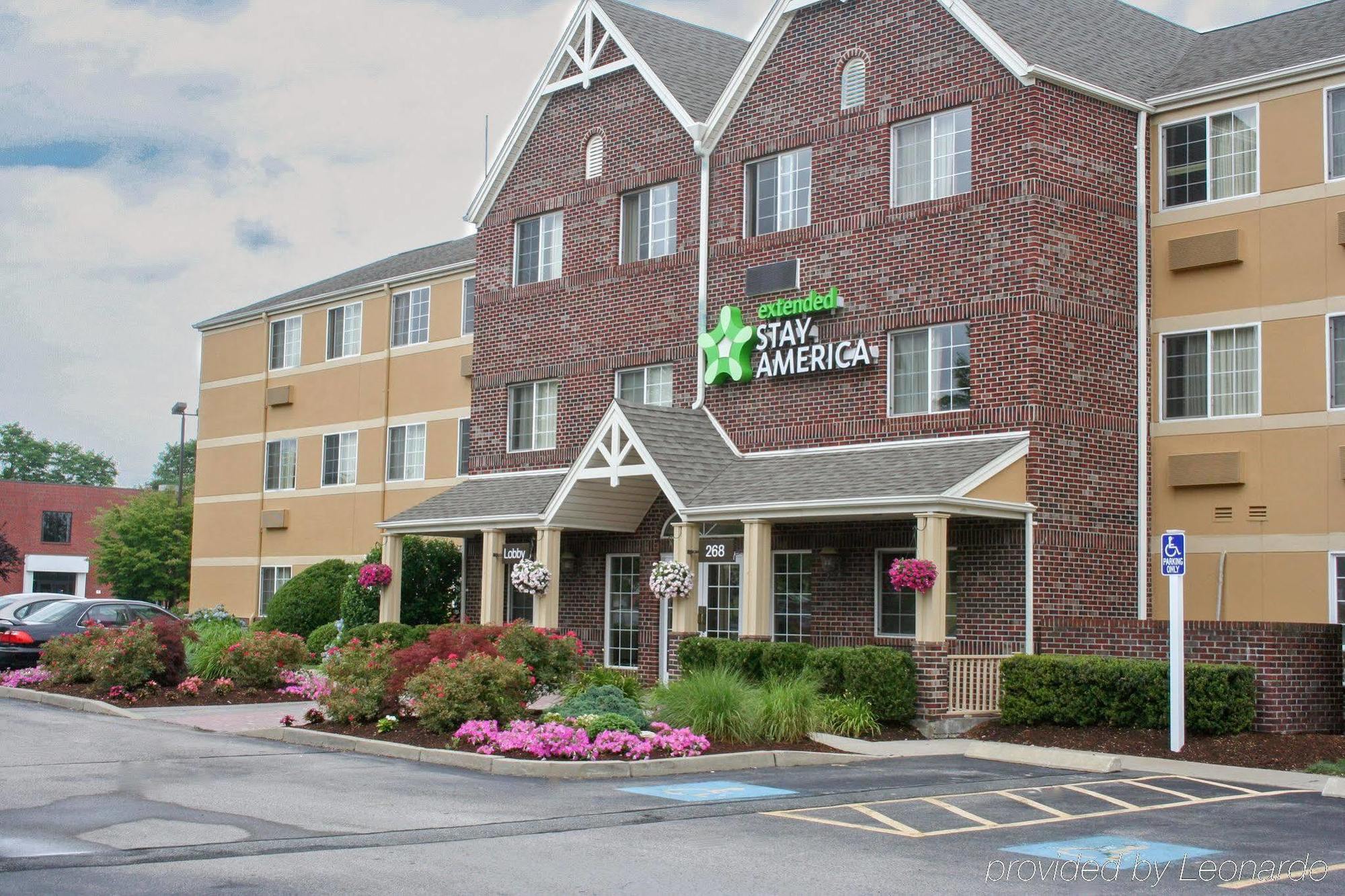 Extended Stay America Select Suites - Providence - Airport Warwick Exterior photo